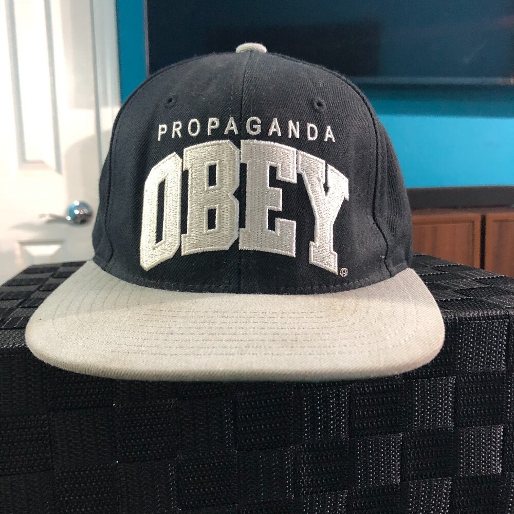 Vintage Obey Propaganda Snapback Hat Black Gray Embroidered Logo